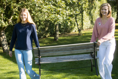 Liselore Janssen en Greta Callens