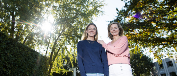 Liselore Janssen en Greta Callens