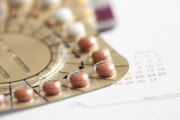 Pillen hormoonsubstitutie - iStockphoto